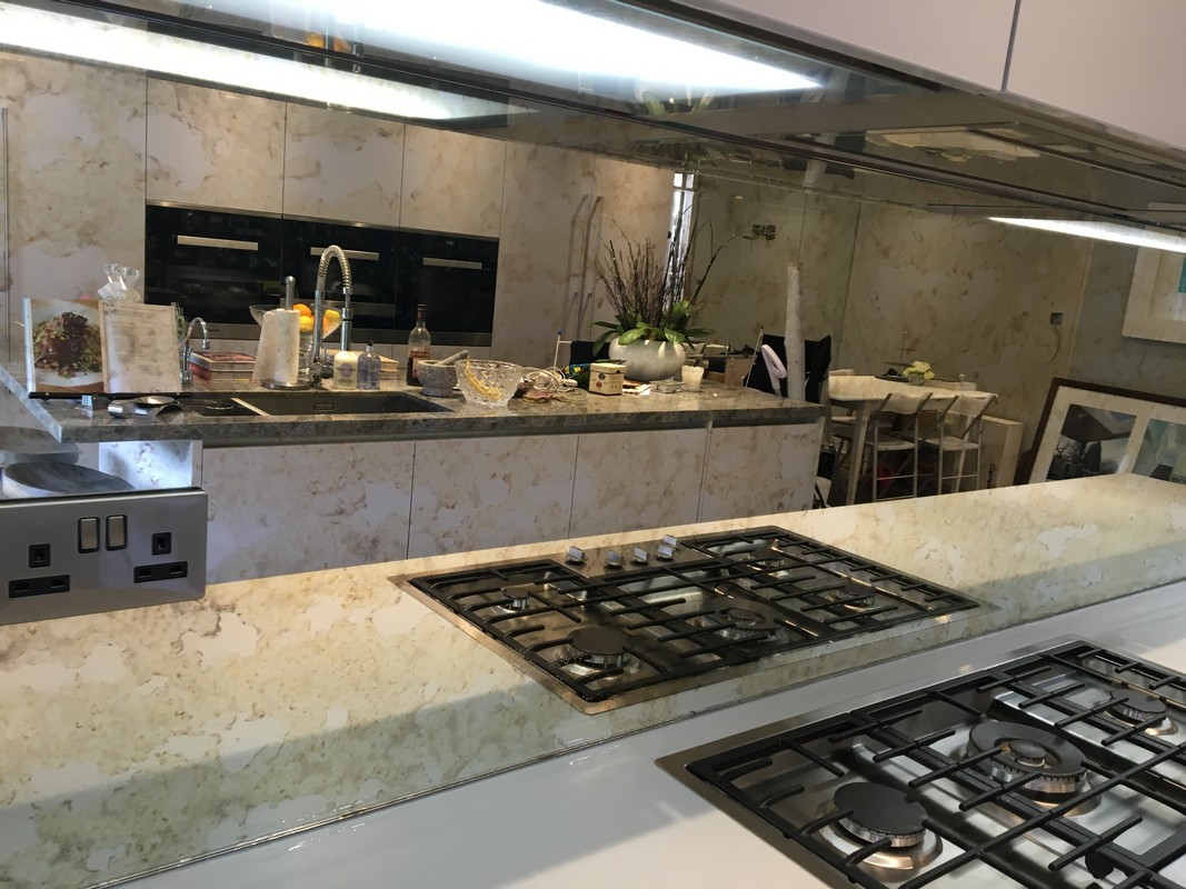 Mirror glass splashback in Oxford luxury kitchen